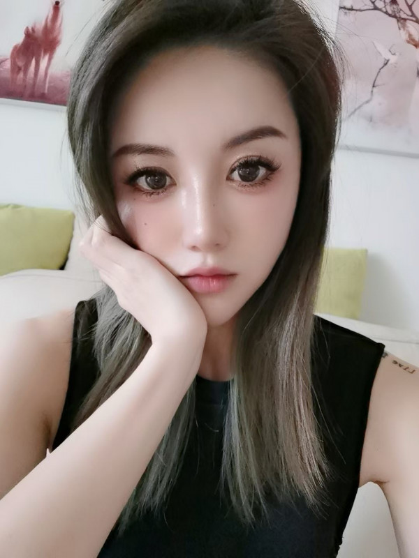 感觉控少女真真